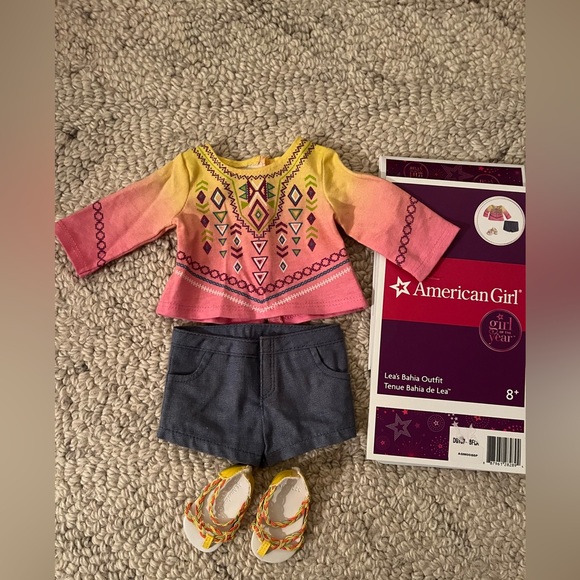 American Girl Retired Lea’s Bahia Outfit new in box - Picture 1 of 2